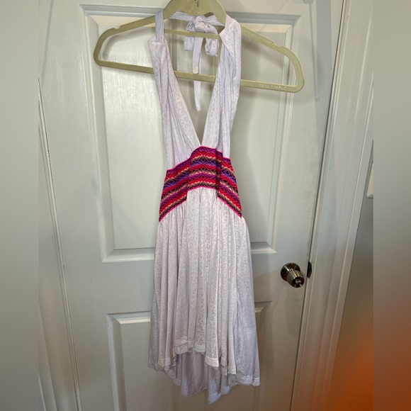 EUC Revolve Pitusa mini halter embroidered dress made in Peru size M - Picture 5 of 7